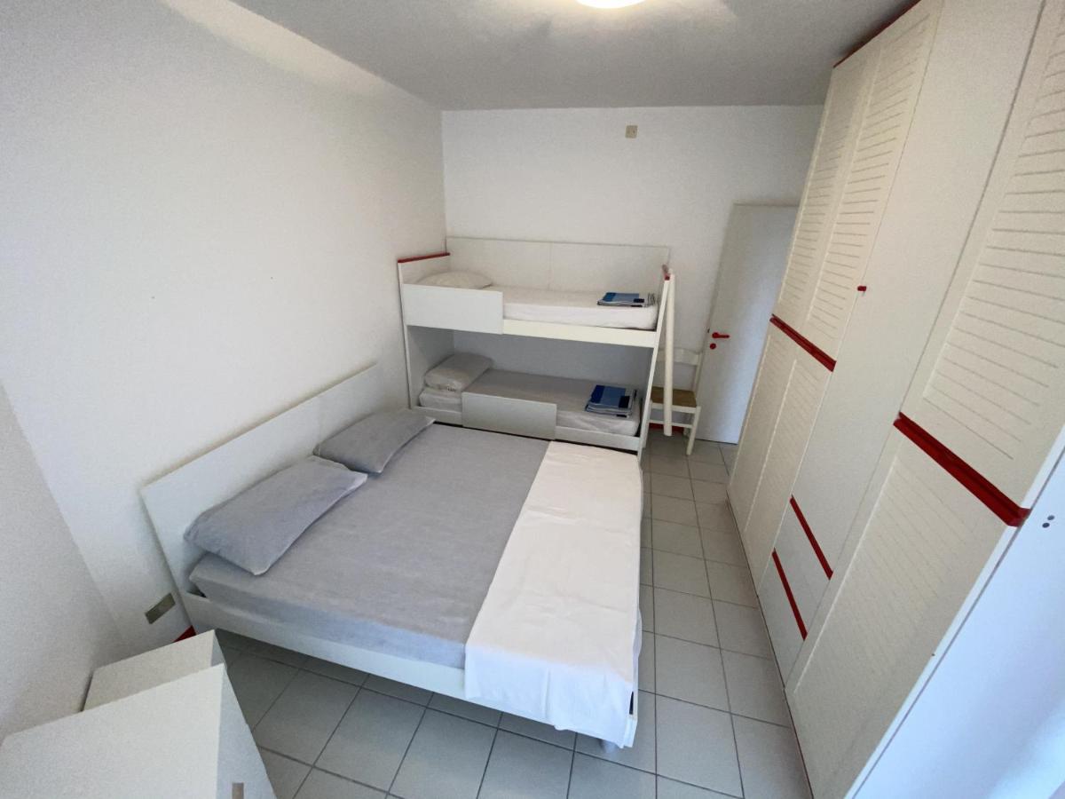 Residence Cristallo - Sabbiadoro Lignano Sabbiadoro Luaran gambar